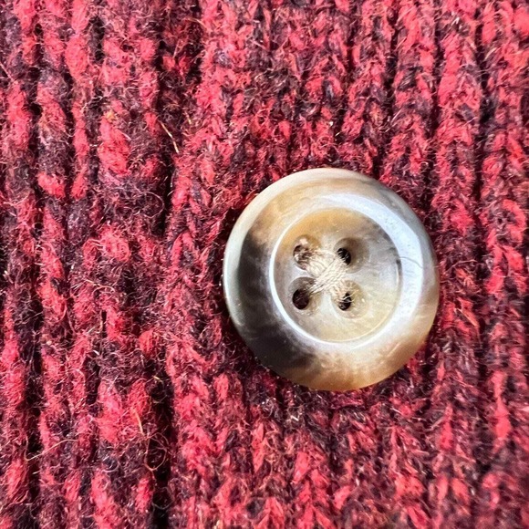 L.L. Bean Men's Burgundy Pullover Lambs Wool Button Knitted‎ Sweater L - Picture 4 of 16